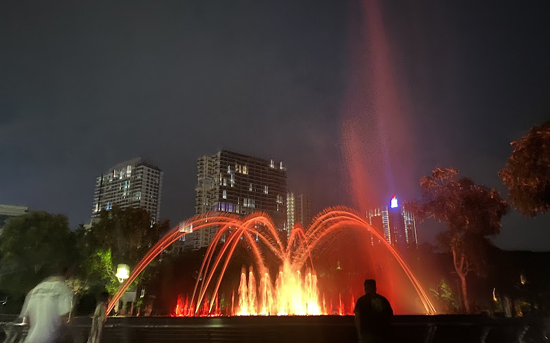 Puteri Harbour Fountain