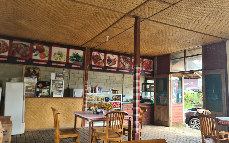 Rumah Makan Lestari Babi Guling