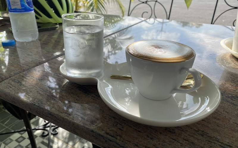 เบเวอร์รี่ คาเฟ่