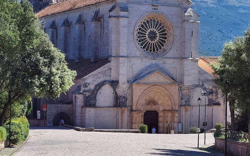 Abbazia di Fossanova