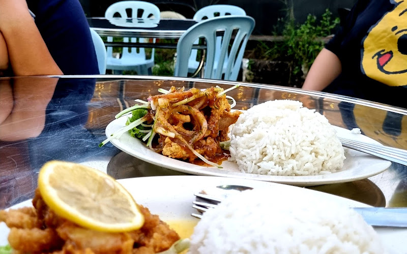 268 Hometown Restaurant