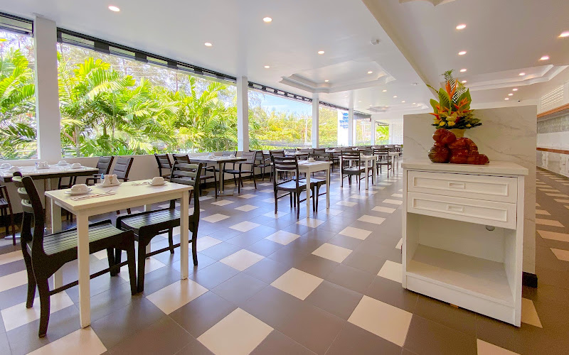 The Beach Restaurant Karon