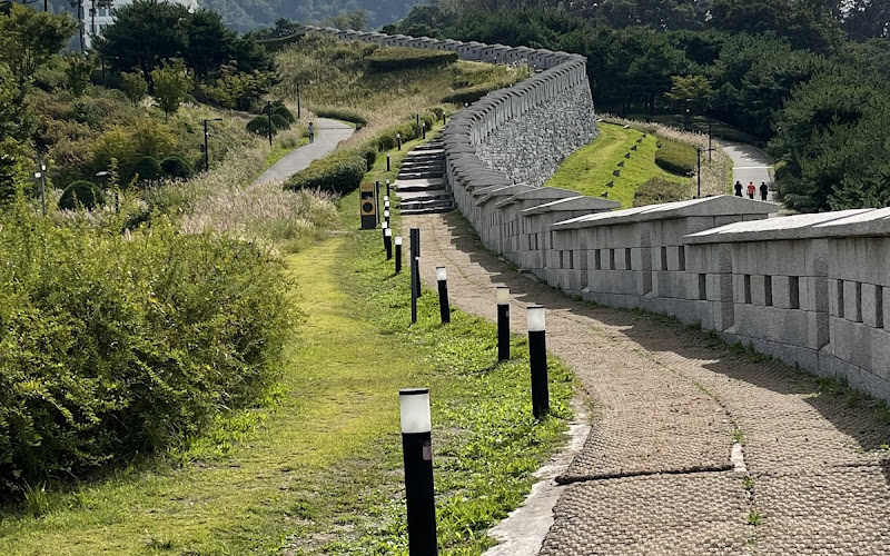 남산공원 백범광장