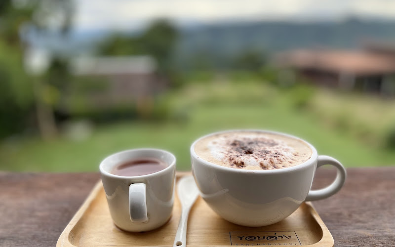 ขอบอ่างคาเฟ่ แอนด์ เบด | Khob Ang Cafe & Bed