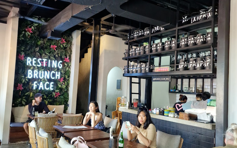 Brunch Club Legian
