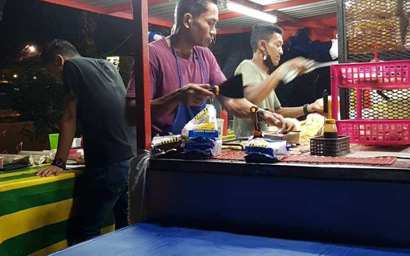 Mutiara Burger Jalan Day