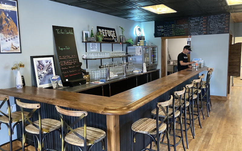 Refuge Taphouse