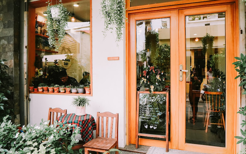 Passage 361 Coffee & Tea