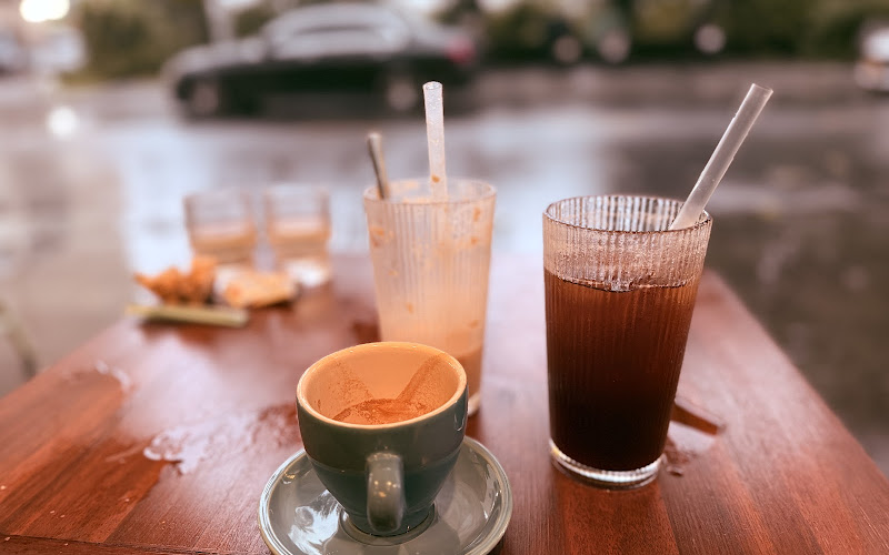 Mix Coffee & Apartment