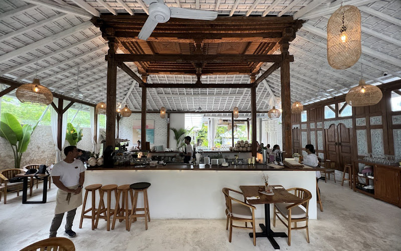 Ohana Bali Restaurant & Bar