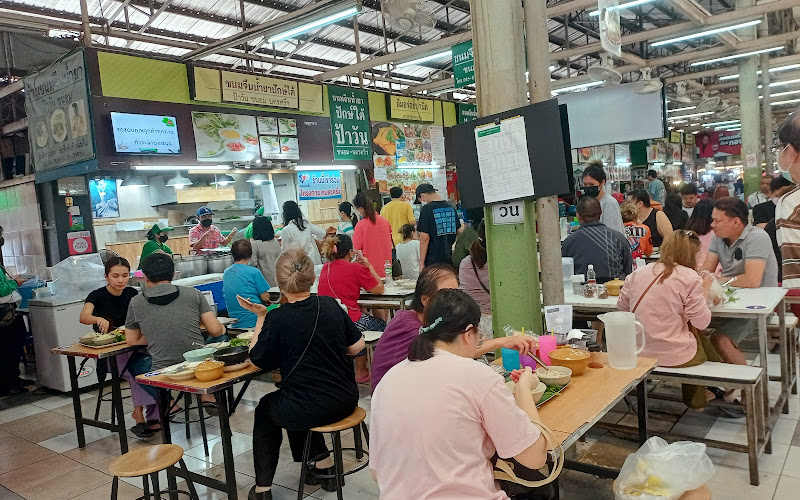 ขนมจีนน้ำยาปักษ์ใต้ ป้าวัน ขนอม นครศรีฯ