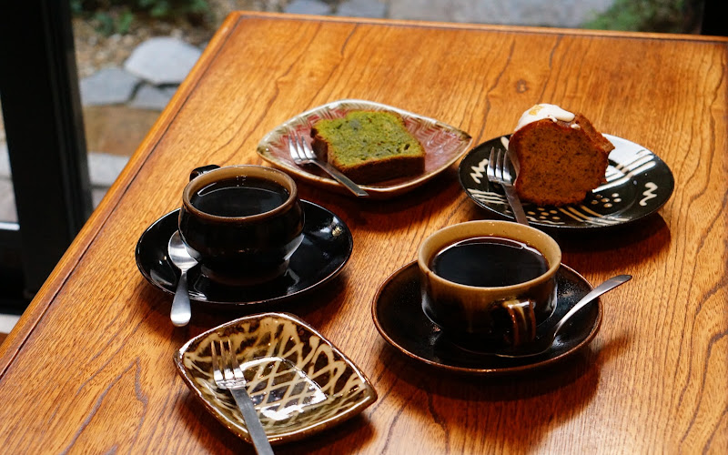 Tile's coffee & sweets