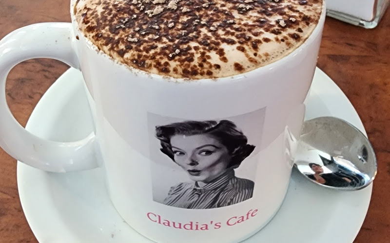 Claudia's Cafe