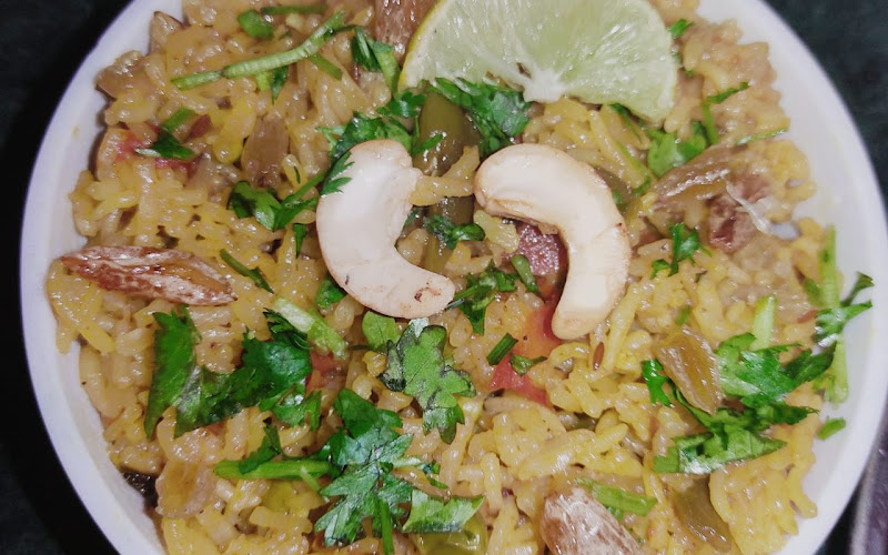 Ghar Ka Swaad Tiffin Centre and Food Delivery