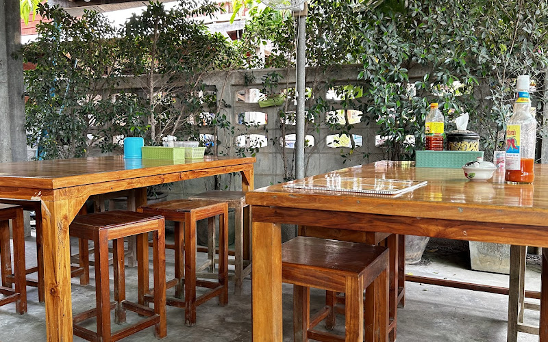 ร้านป้าทมอาหารตามสั่ง