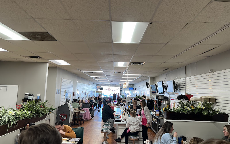 Mom's Family Restaurant