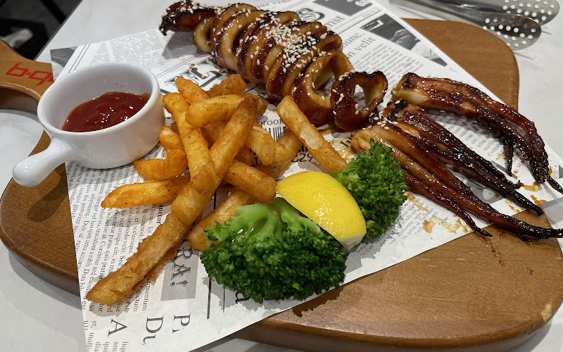 bb.q CHICKEN洲子店