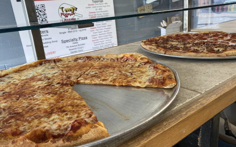 Tony's Pizzeria