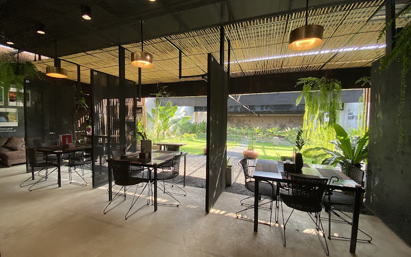 อินฟาร์ม คาเฟ่ สุราษฎร์ธานี