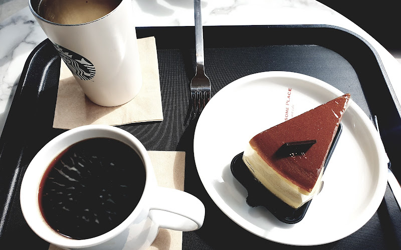 투썸플레이스 북대구IC주유소DT점