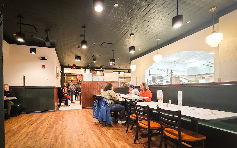 Frank Pepe Pizzeria Napoletana