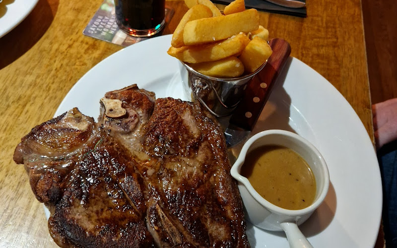 The Halfway House Country Pub