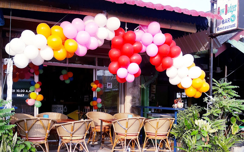 Gow Badger Bar & Restaurant