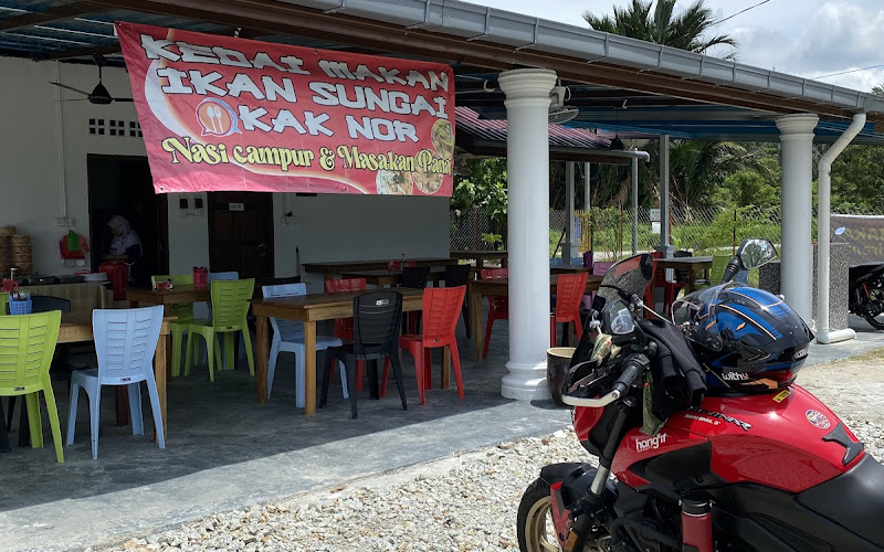 Kedai Makan Ikan Sungai Kak Nor Original
