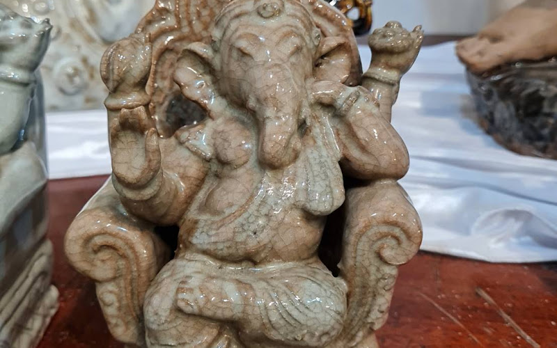 อาณาจักรพ่อกู - Kingdom of Father