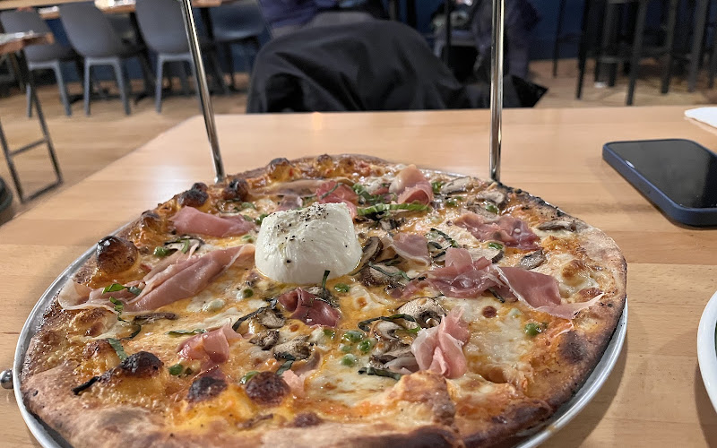 Roberto's Pizza