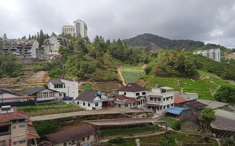 Kea Farm Village
