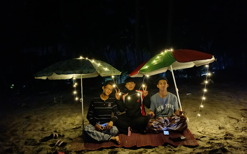 Ban Takhian Dam Beach