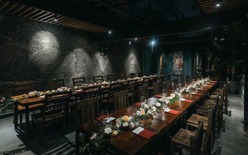 Nhà Hàng Si Dining