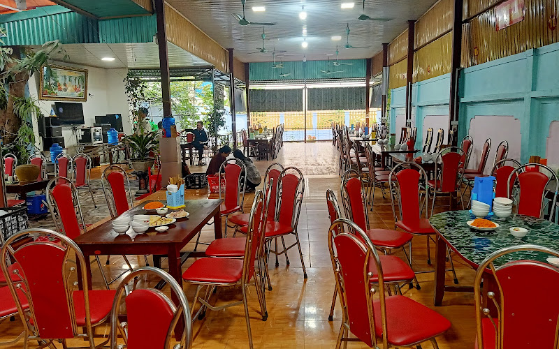 Nhà hàng Đông Hằng