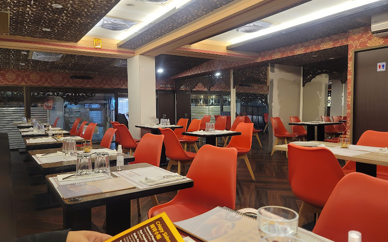 Oye Punjabi Ethnic Indian Restaurant 哦耶!!旁遮普二店印度餐廳