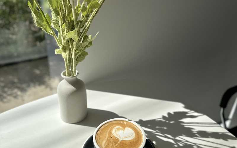 Lunar's Café (ลูน่าส์ คาเฟ่)