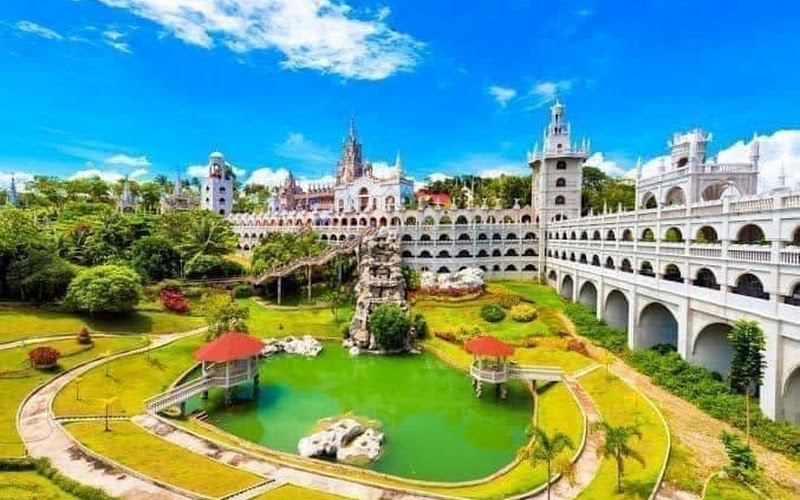 Cebu Travel Oslob Tours