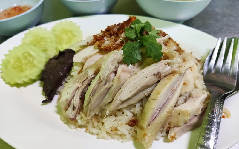 Khao Man Kai Pak Tai Shop