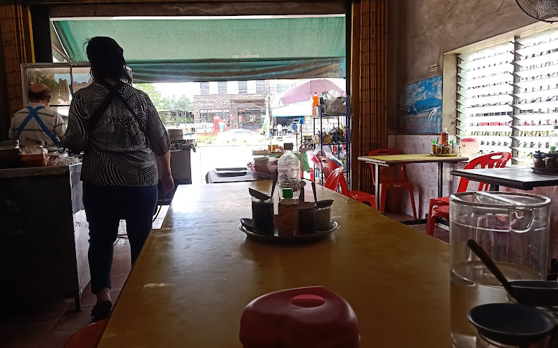 ข้าวมันไก่ โกอ้วน หาดใหญ่