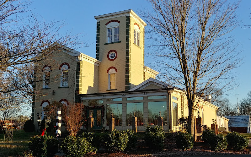 Bistro 562 & Coffee House