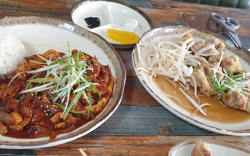 Hwayuk Chinese Restaurant