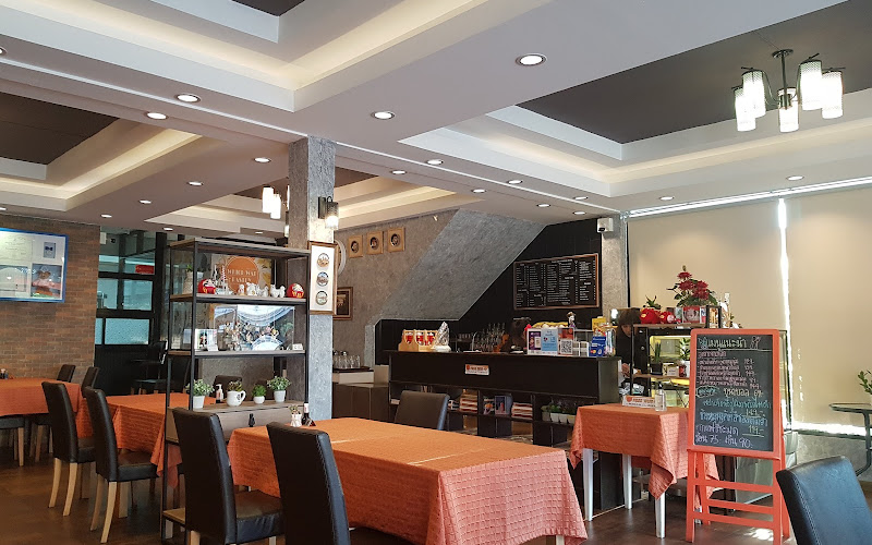 Which Wat Eatery Coffee