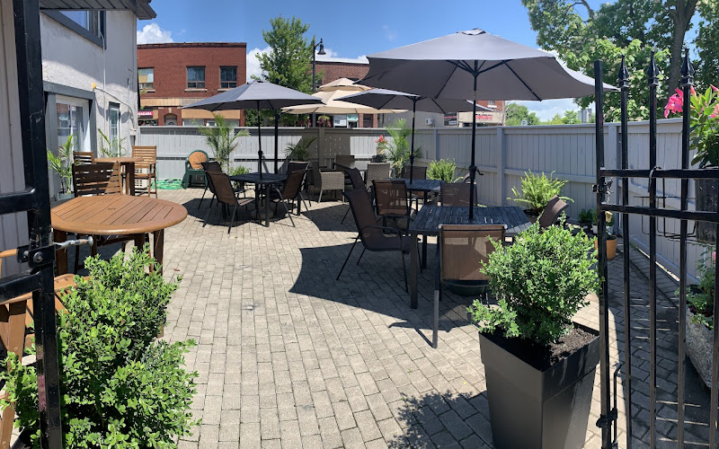 Lucky Thai Restaurant