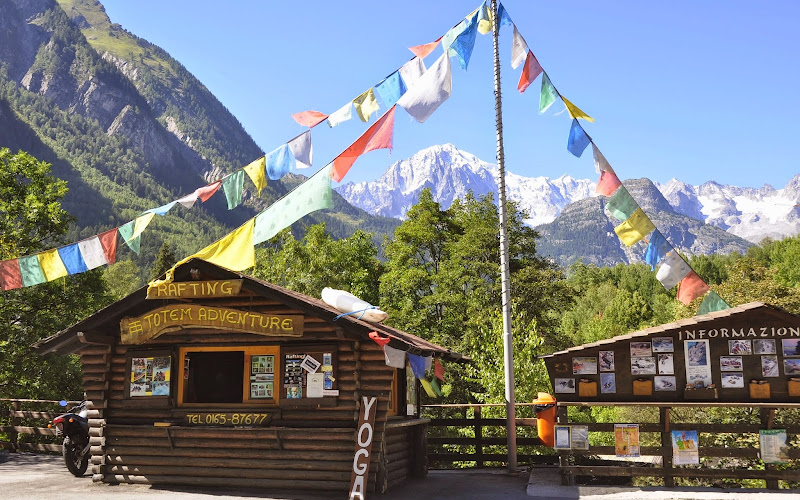 TOTEM ADVENTURE RAFTING VALLE D'AOSTA