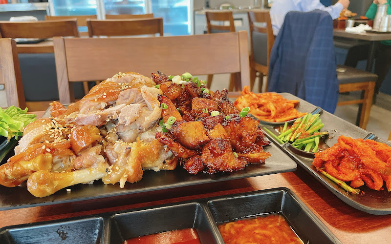 귀한족발 신제주점