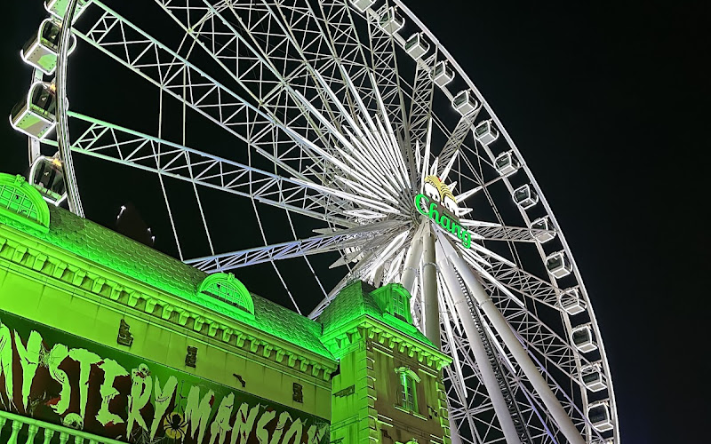 Asiatique The Riverfront Warehouse 7