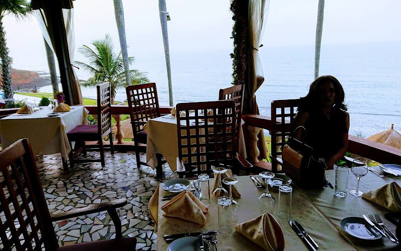 Al Terrace - Continental Cuisine