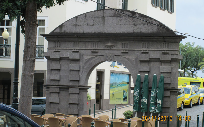 Varadouros Old Gate (City Gates)