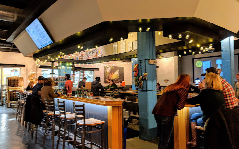 Mile Wide Beer Co.