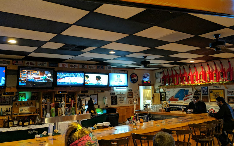 Legends Sports Bar And Grill